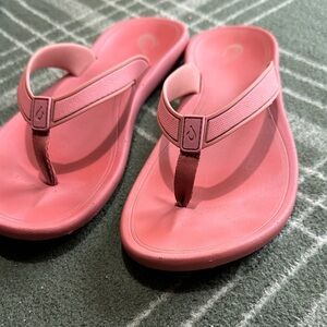 Olu Kai Pink Flip Flop Sandals size 9.5
